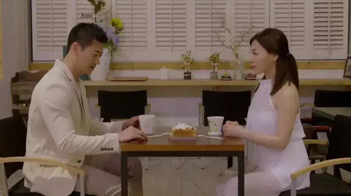 韩国电影《邻居家妻子》未删减版1080P高清资源-我邻居的妻子韩语中字完整版-百度网盘夸克迅雷下载-邻居的老婆在线观看